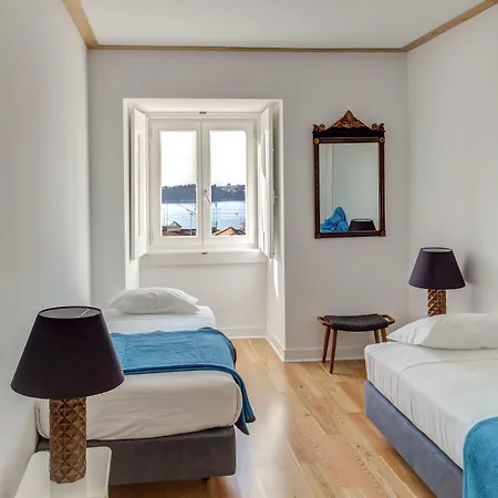 Palácio Camões - Serviced * Lisboa