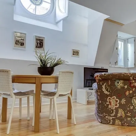 Palácio Camões - Serviced