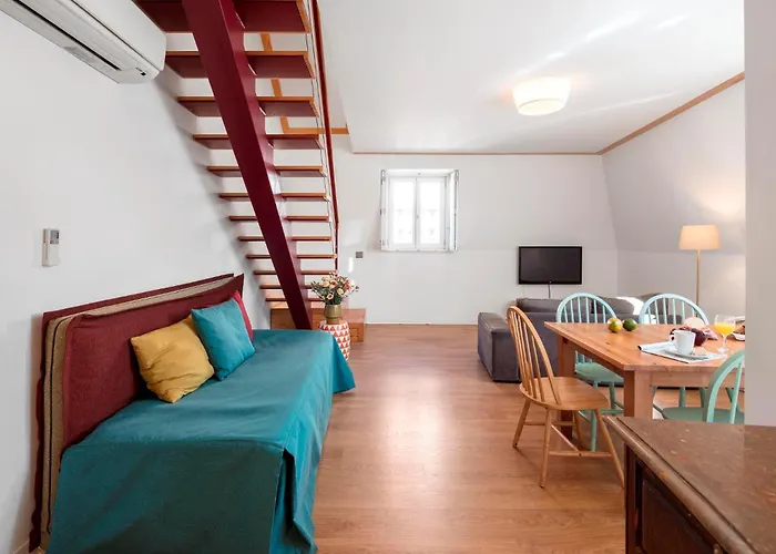 Palacio Camoes - Serviced *