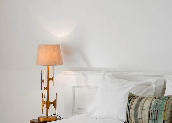 Palacio Camoes - Serviced