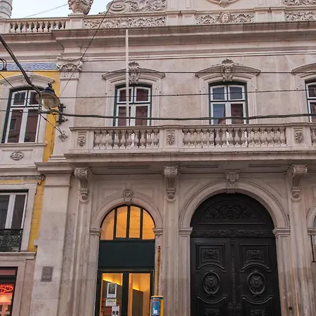 Διαμέρισμα Palacio Camoes - Serviced *